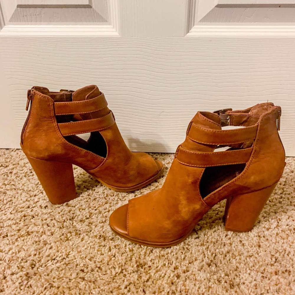 Camel Booties - image 4